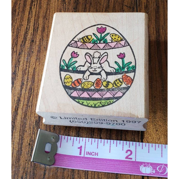 Vintage 1997 Limited Edition Easter Bunny Egg Wood Mounted Rubber Stamp - Picture 2 of 8